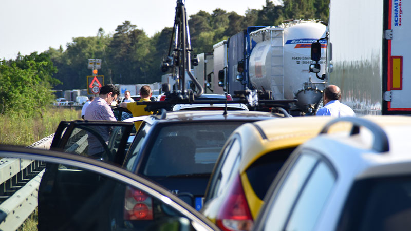 Cashback autostrade, quando e come richiedere il rimborso in caso di code e disagi